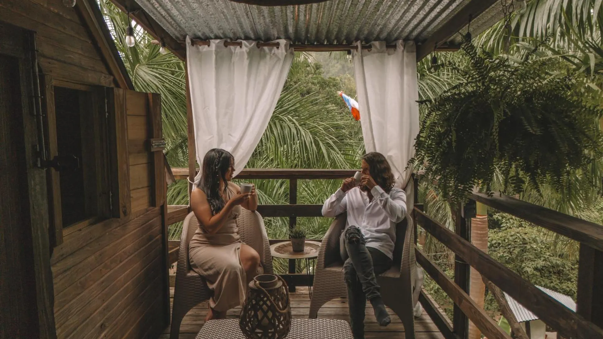 Hacienda Tres Casitas contacts